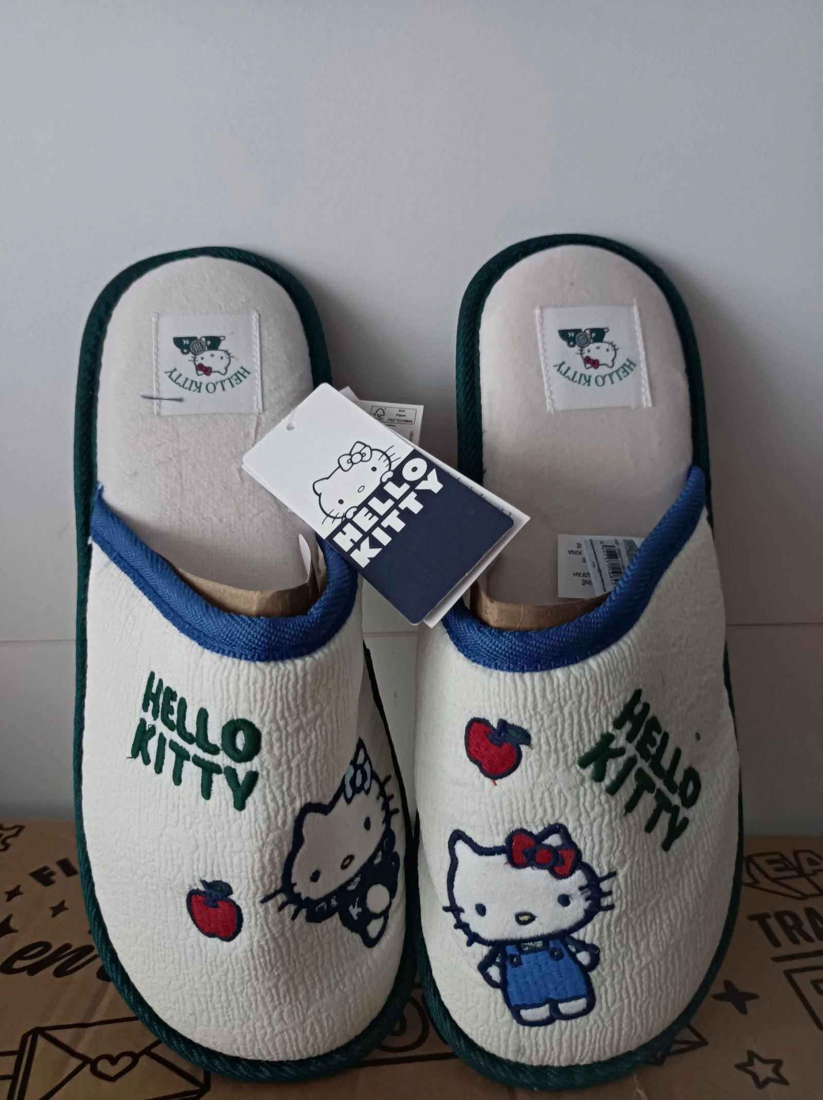 Zapatilla Hello Kitty